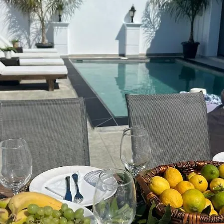 Saint Dionysius بيت للعطل *